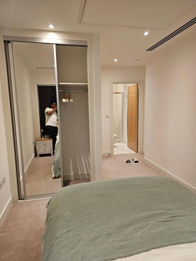 Santina Apartments Croydon Eksteriør bilde