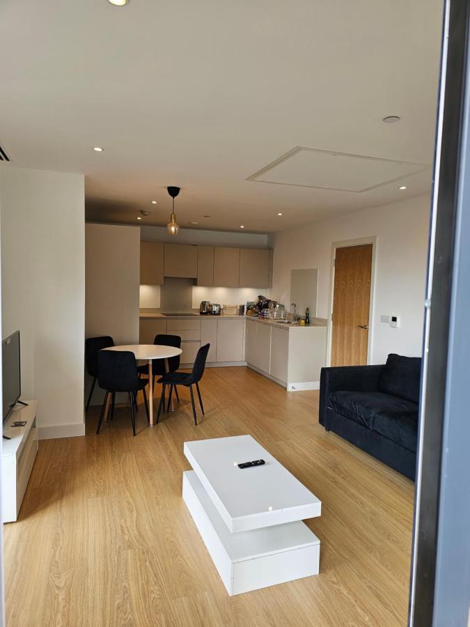 Santina Apartments Croydon Eksteriør bilde